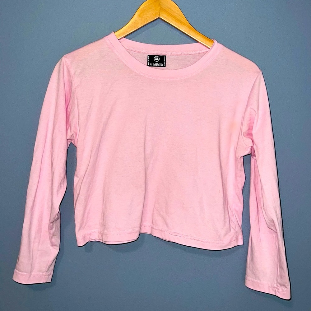 baby pink juniors cropped pink top mid length sleeves